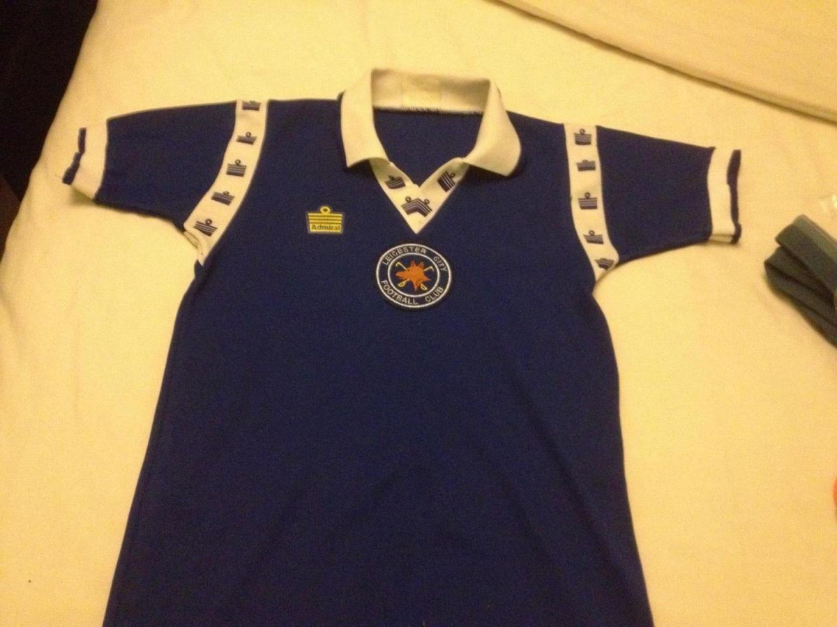 Leicester City 1976-77 Home Kit