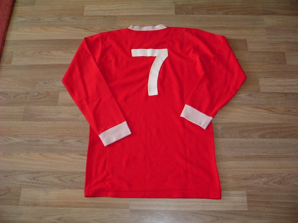 Liverpool FC 1975-76 Home Kit