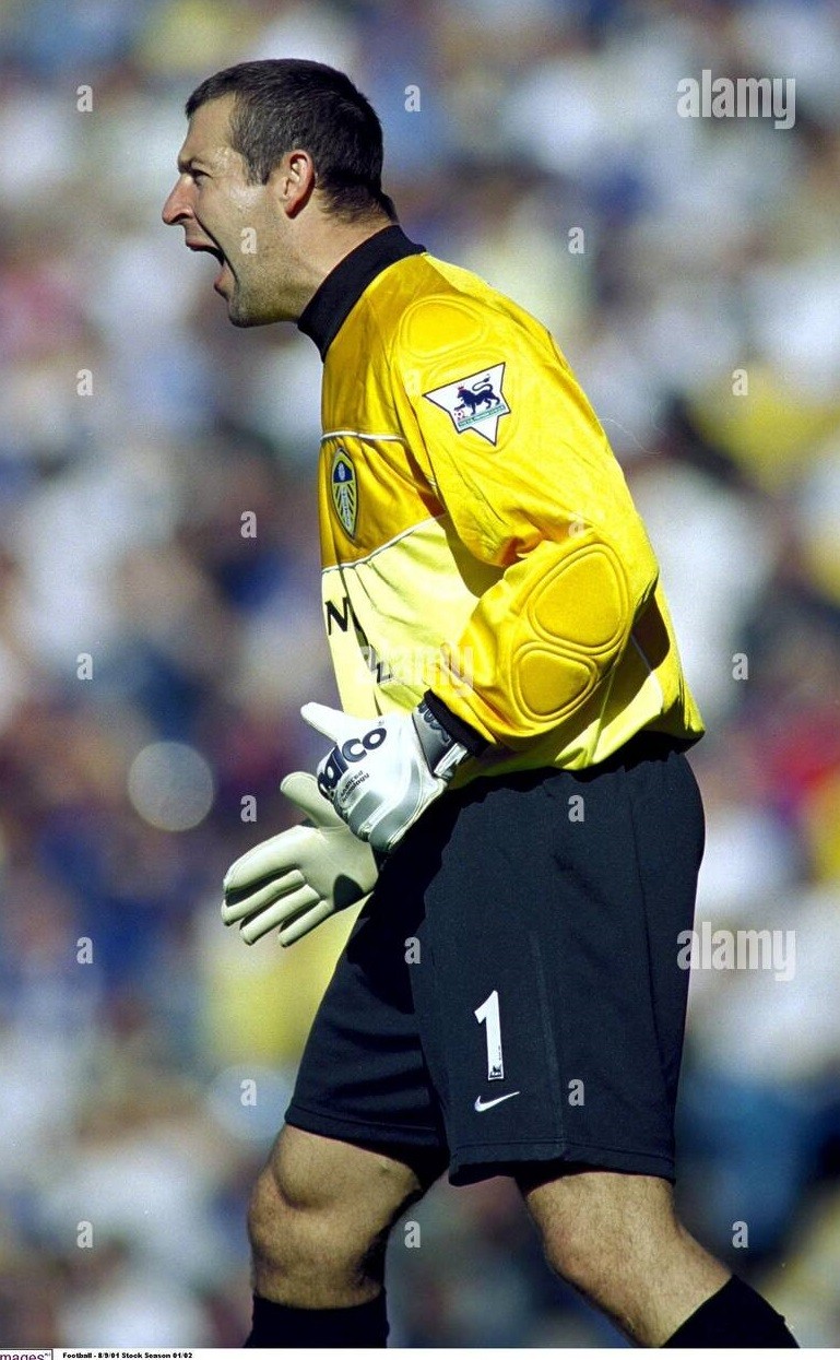 Leeds United 2001-02 GK 3 Kit