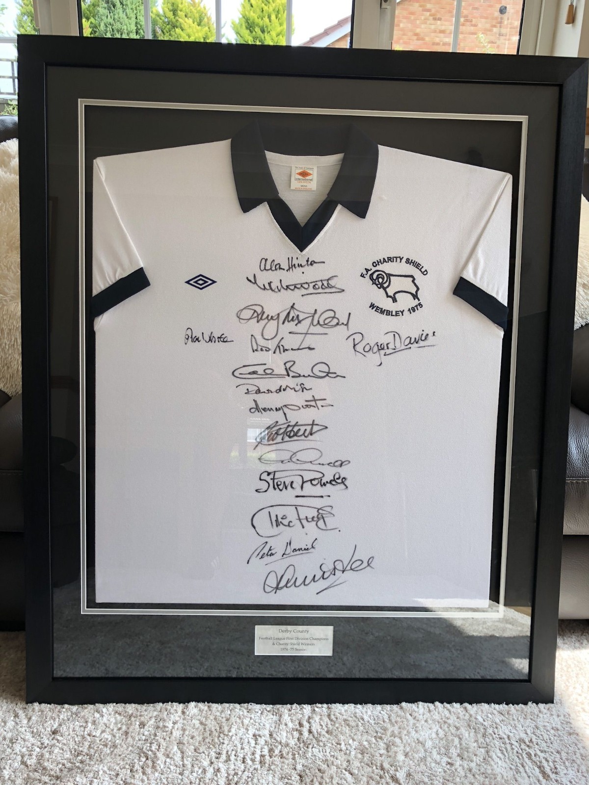 Derby County 1975-76 Home Kit