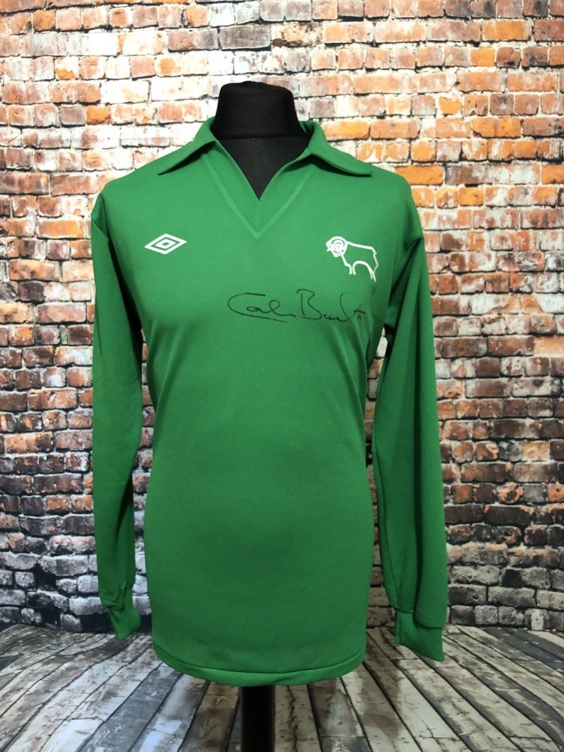 Derby County 1975-76 GK 1 Kit