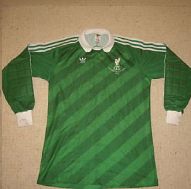 Liverpool FC 1974-75 GK Kit