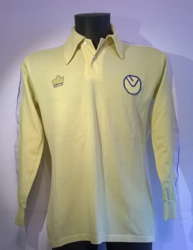 Leeds United 1974-75 Away Kit