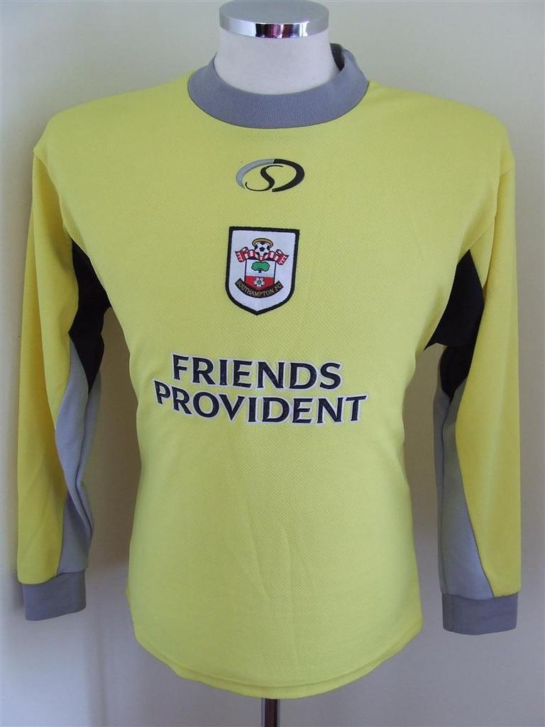 Southampton FC 2001-02 GK 1 Kit