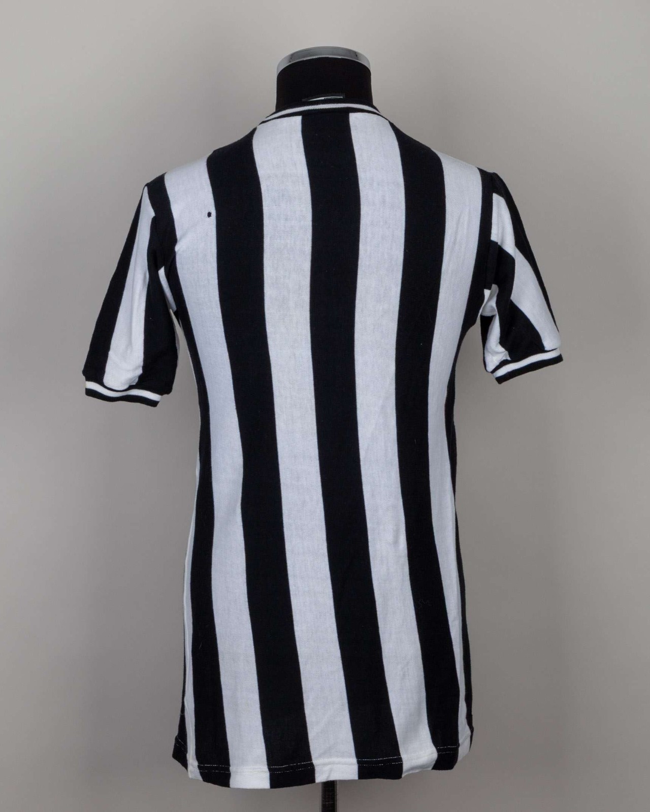Newcastle United 1973-74 FA Cup Final Kit