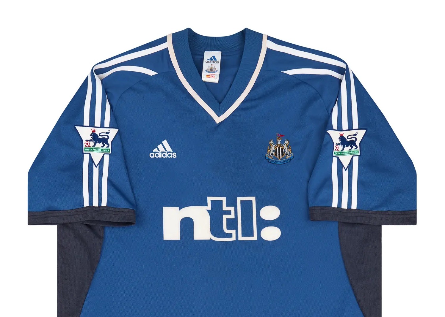 Newcastle United 2001-02 Away Kit