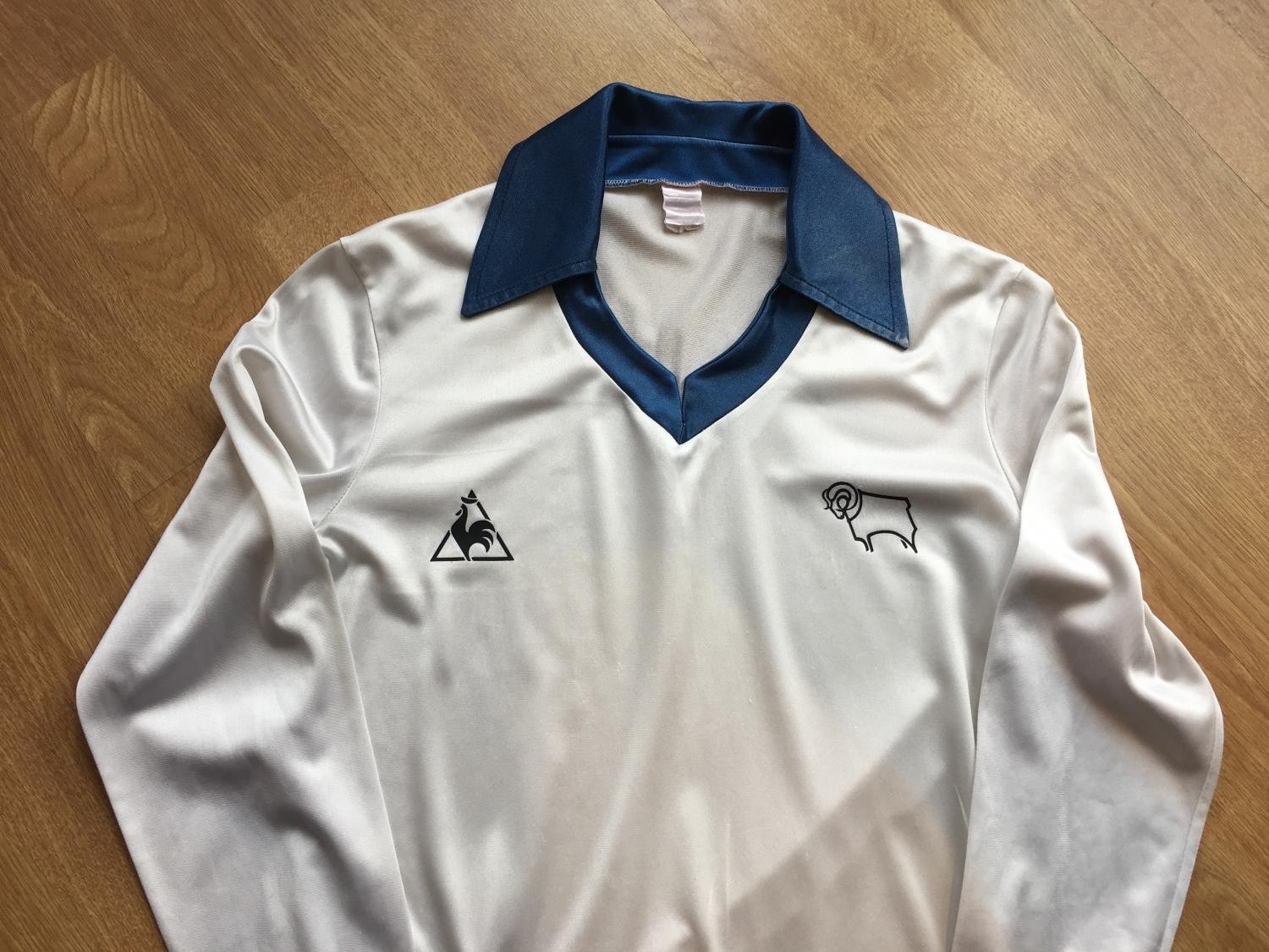 Derby County 1980-81 Home Kit