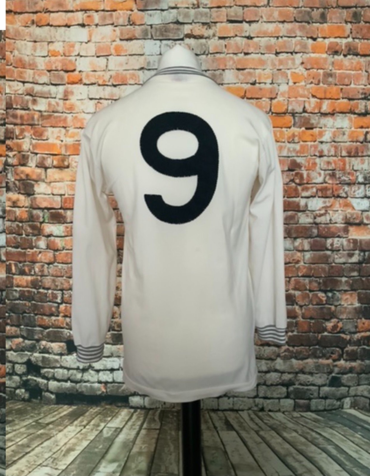 Derby County 1970-71 Home Kit