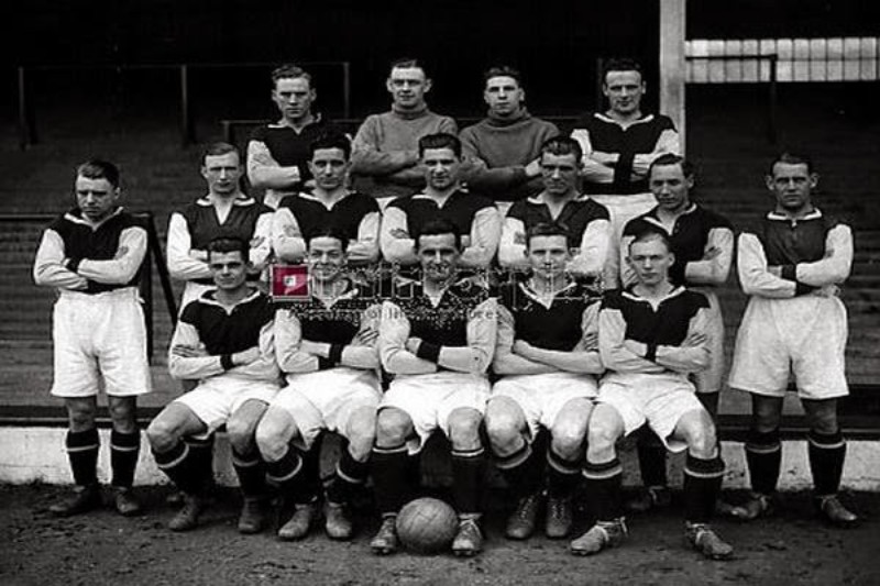 West Ham United 1934-35 Home Kit