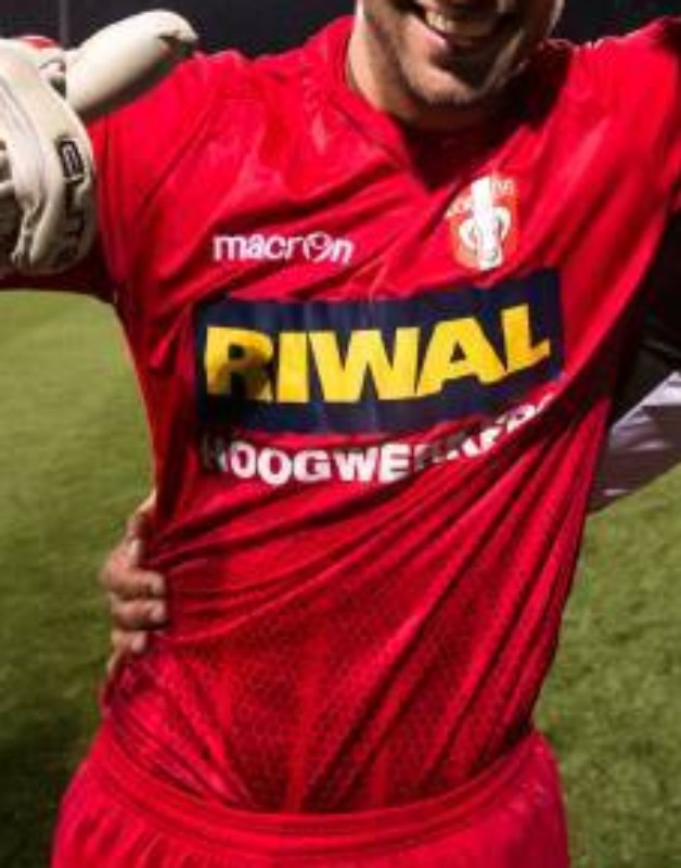 FC Dordrecht 2016-17 GK 3 Kit