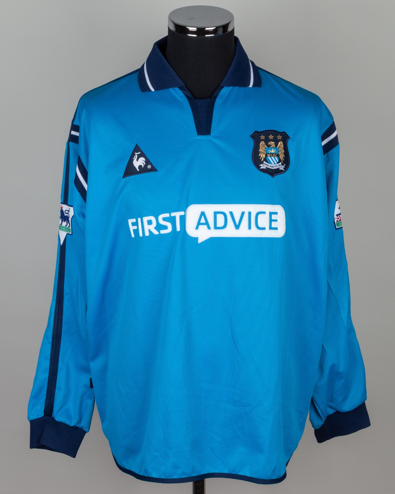 Manchester City 2002-03 Home Kit