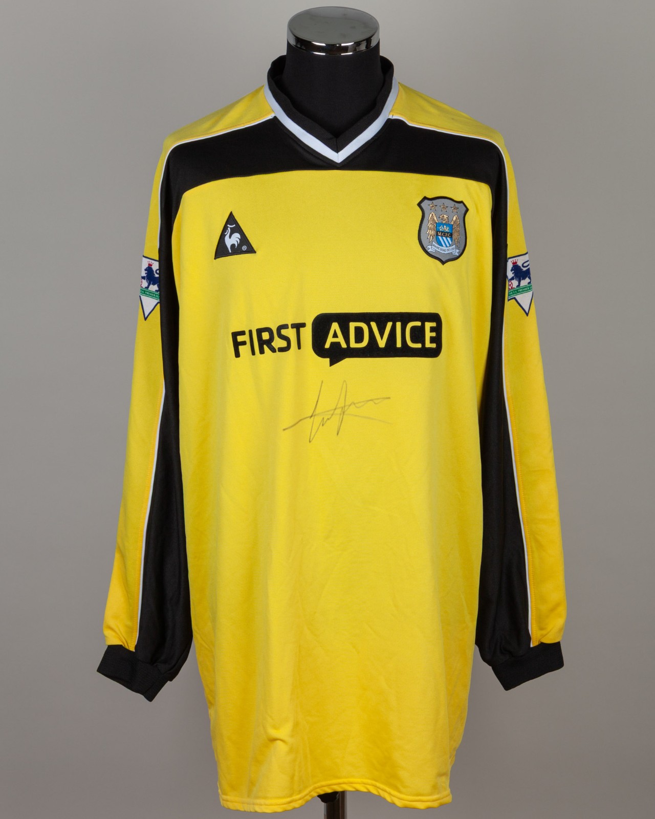Manchester City 2002-03 GK 1 Kit