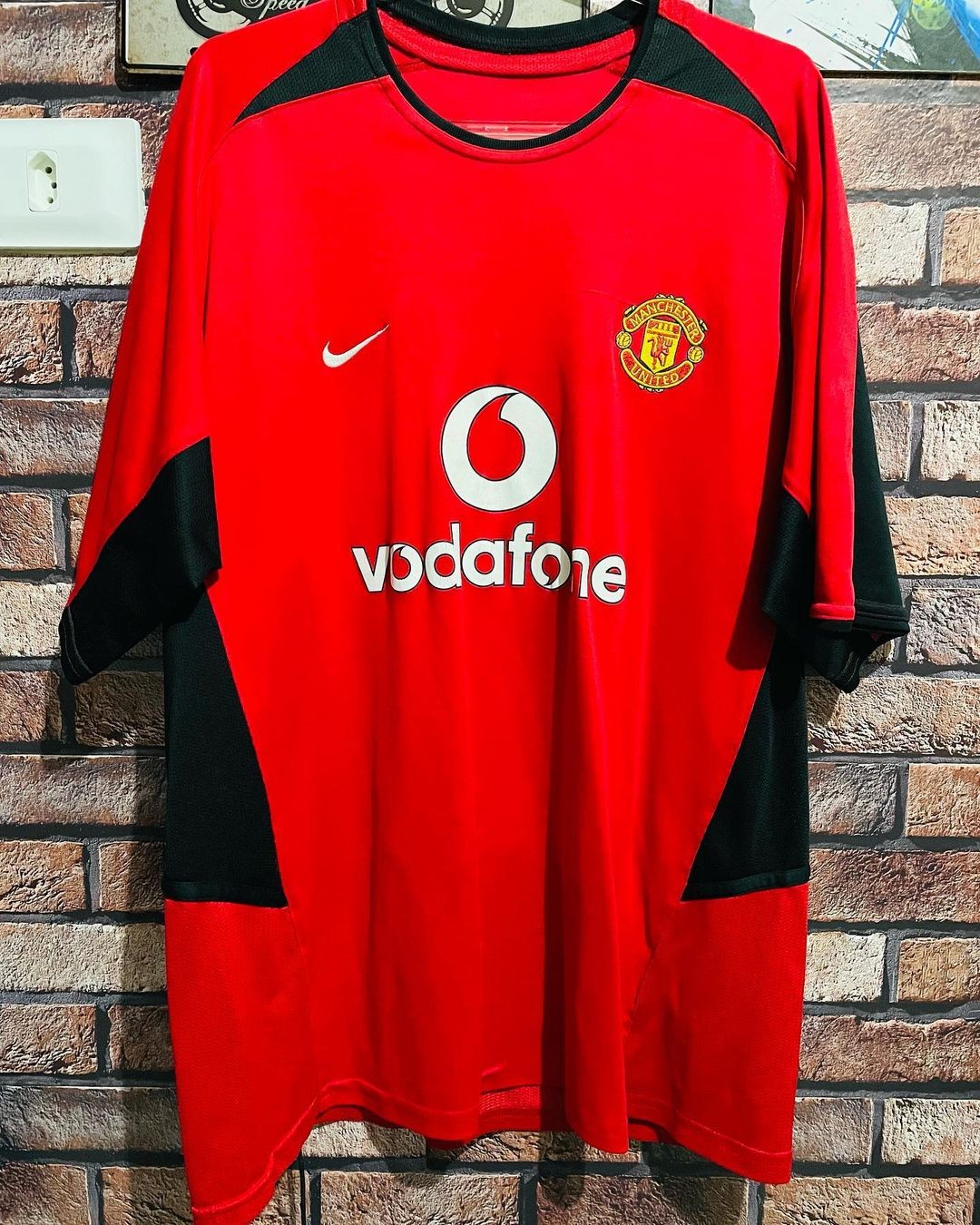 Manchester United 2003-04 Home Kit