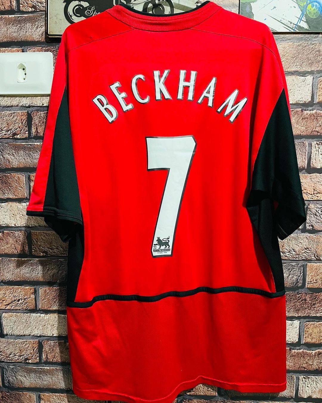 Manchester United 2003-04 Home Kit