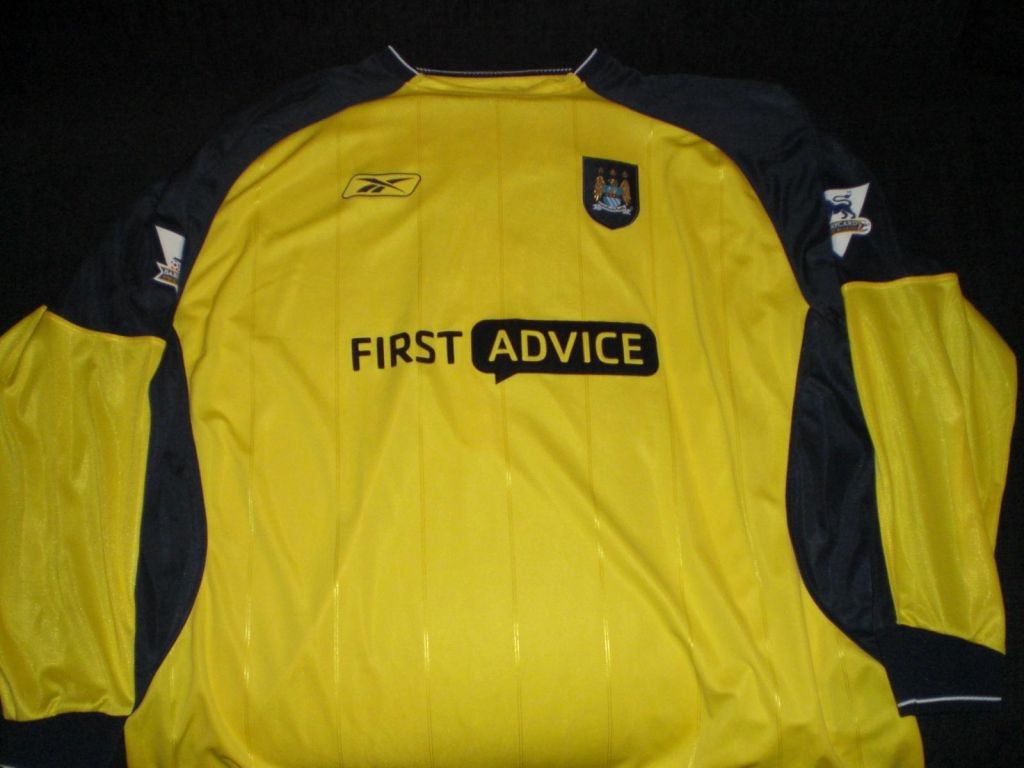 Manchester City 2003-04 GK 2 Kit