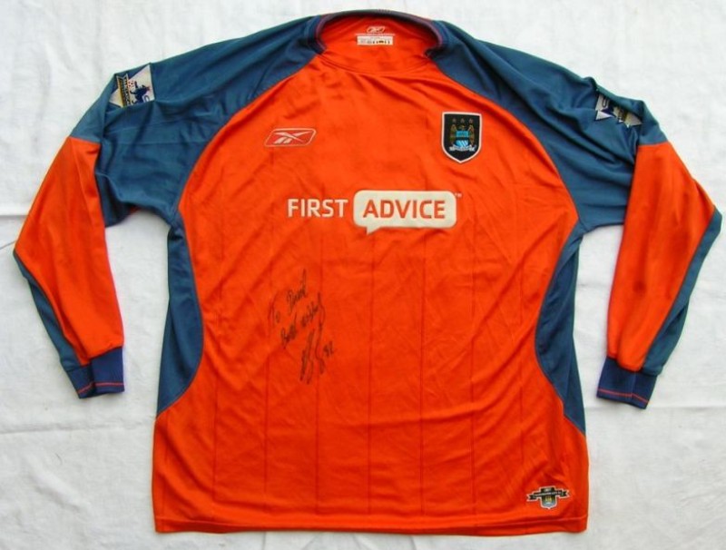 Manchester City 2003-04 GK 3 Kit