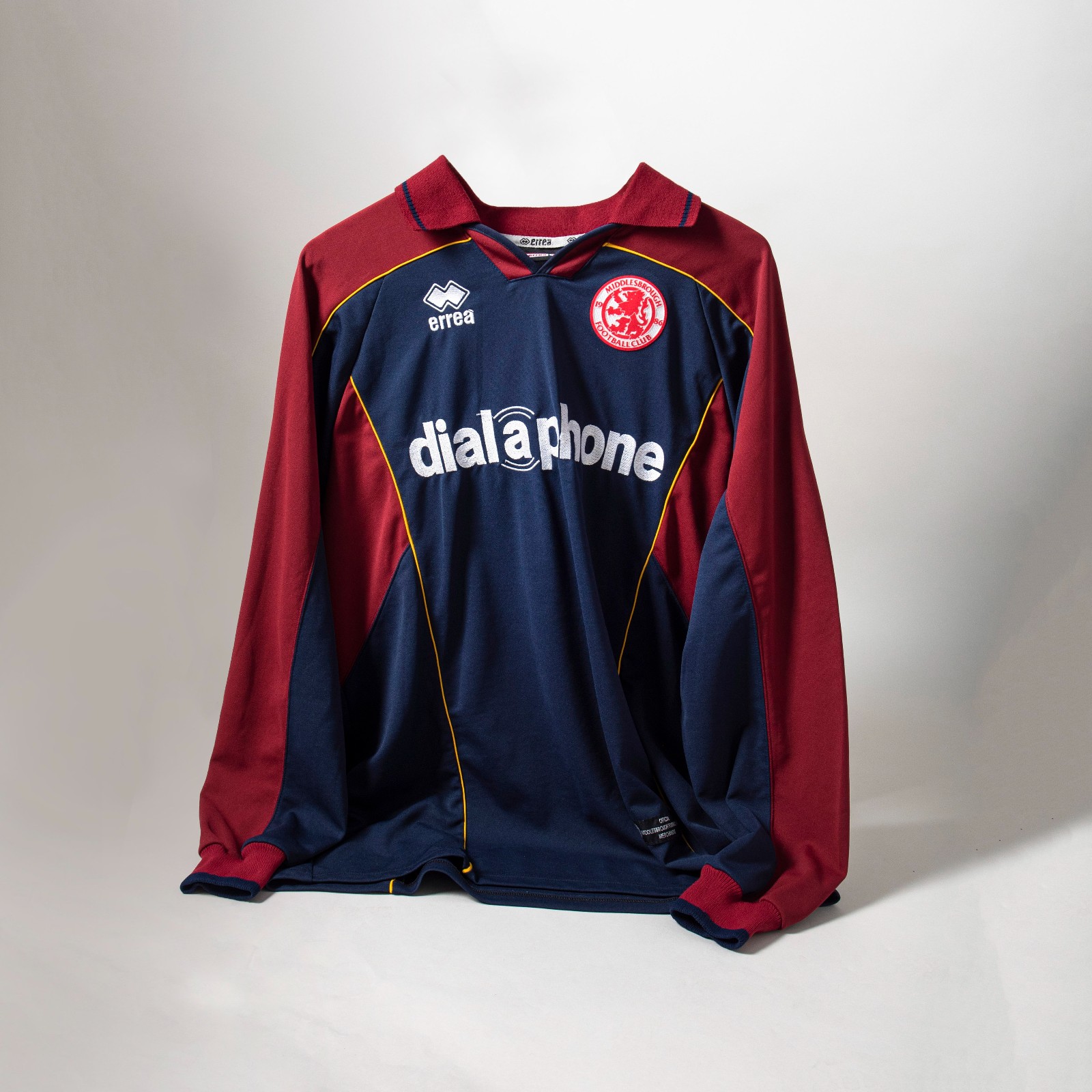 Middlesbrough 2003-04 Away Kit