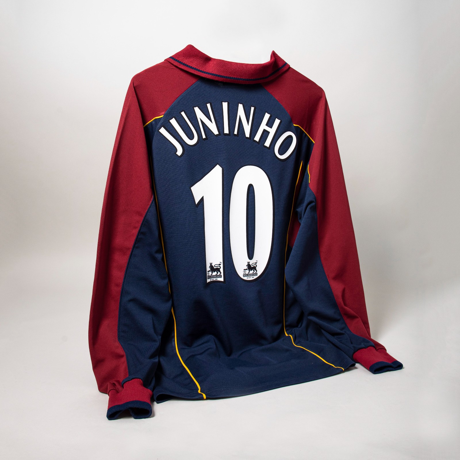 Middlesbrough 2003-04 Away Kit