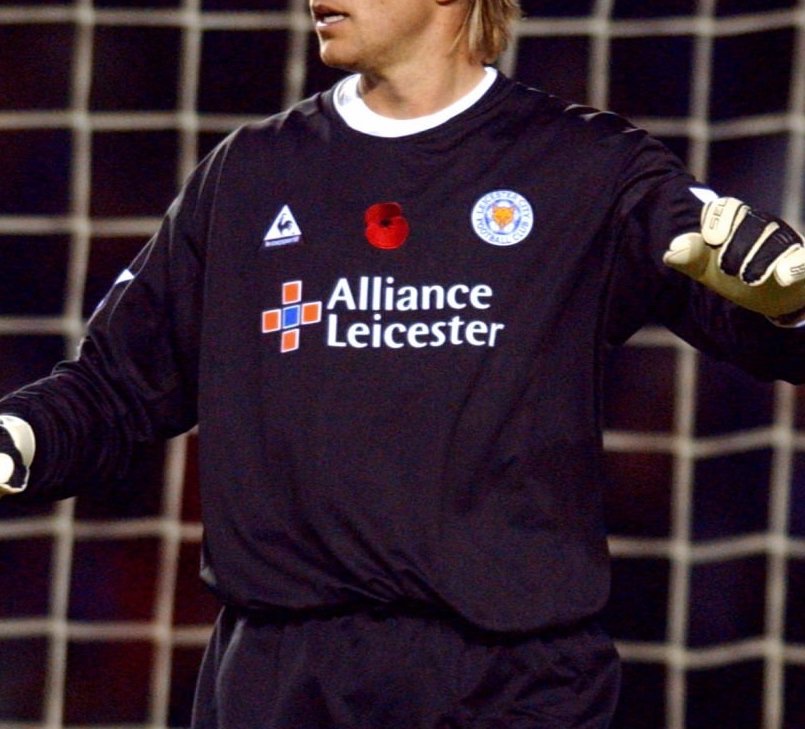 Leicester City 2003-04 GK 1 V2 Kit