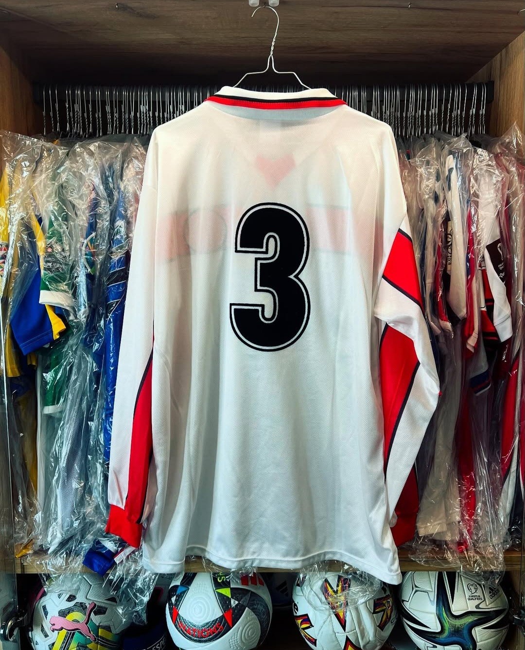 Albania 1998 Away Kit