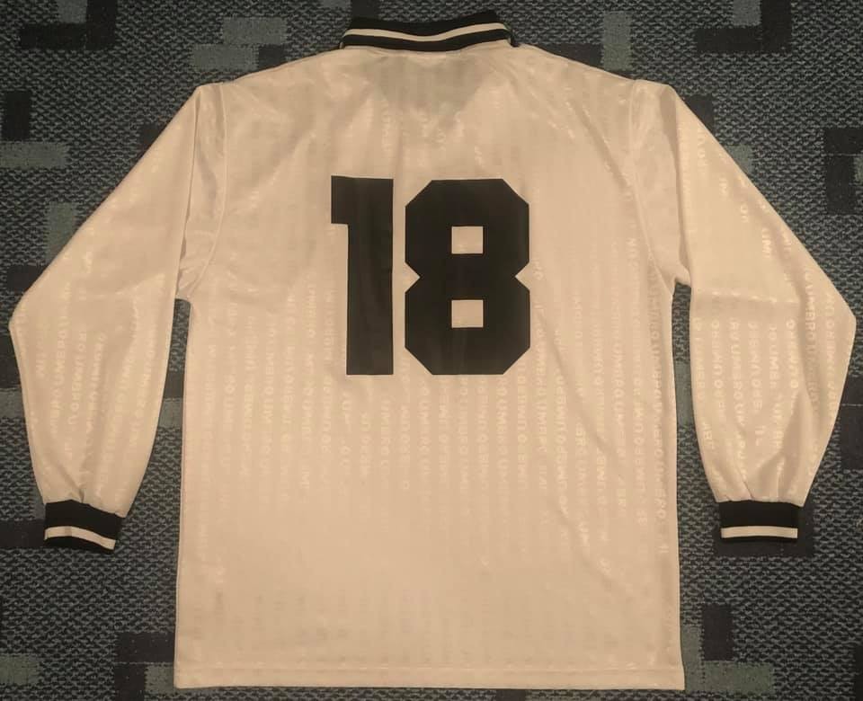 Albania 1990 Away Kit