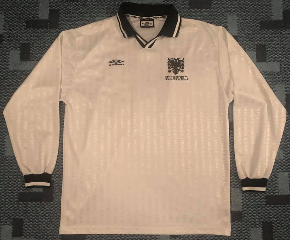Albania 1990 Away Kit
