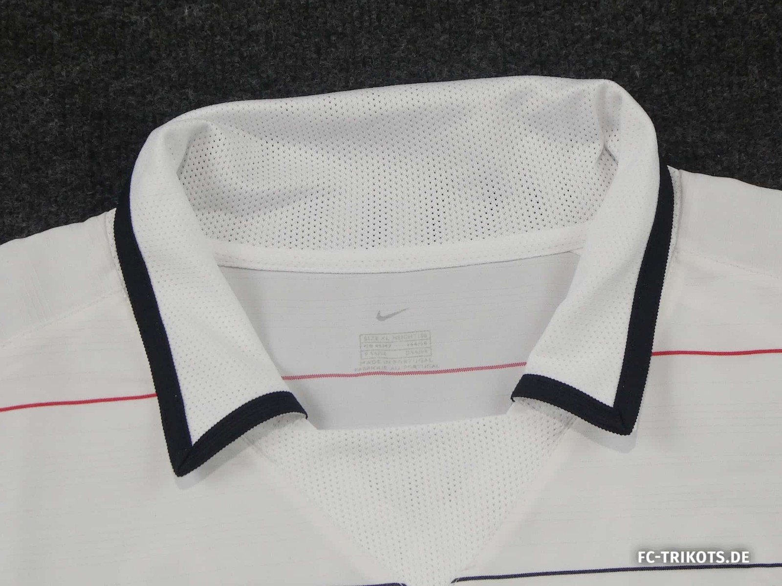 Manchester United 2004-05 Third Kit