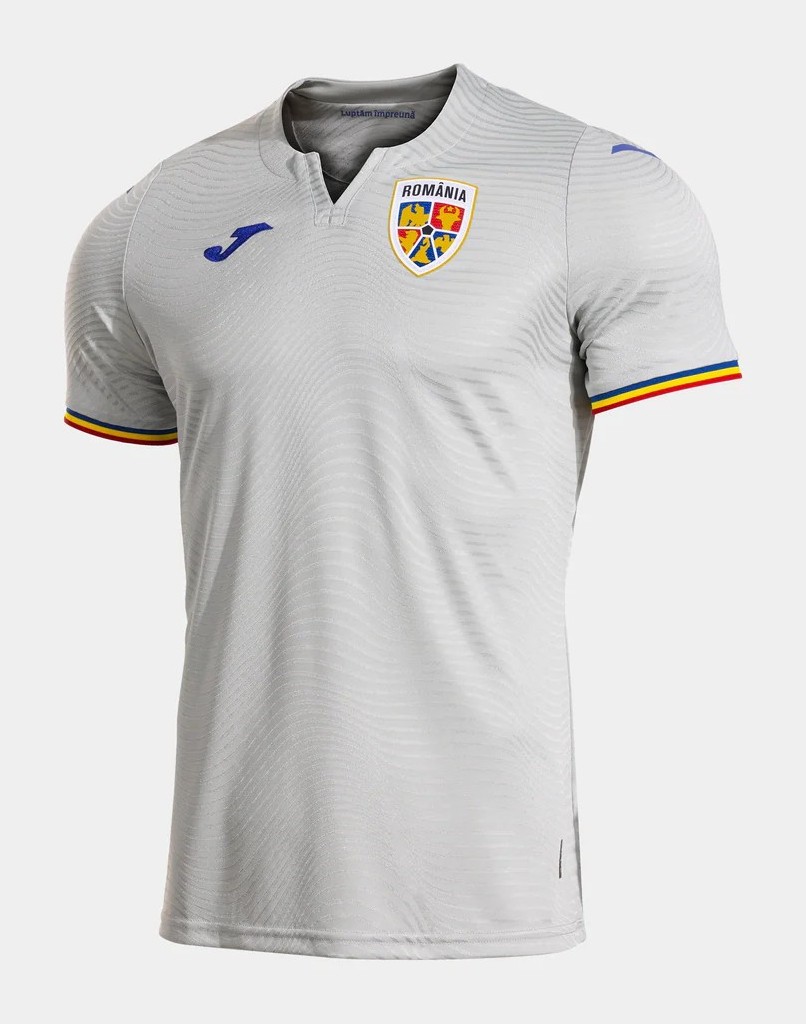 Romania 2025 GK 3 Kit