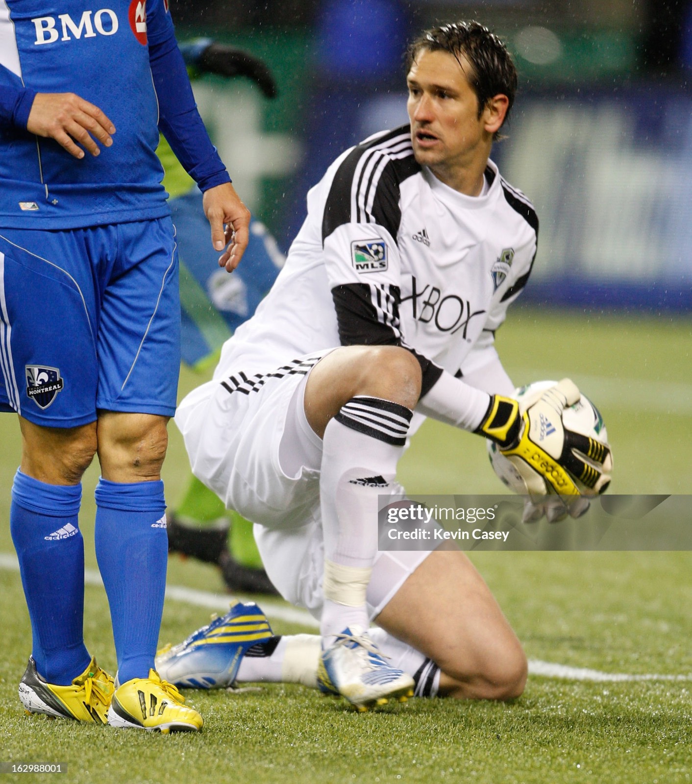 Seattle Sounders FC 2013 GK 1 Kit