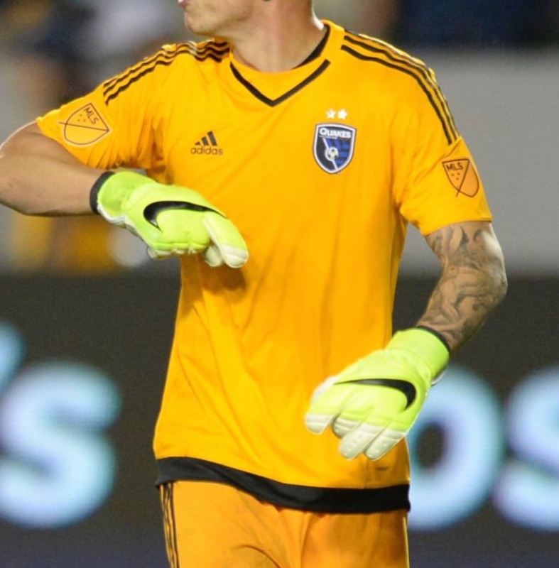 San Jose Earthquakes 2015 GK 2 Kit