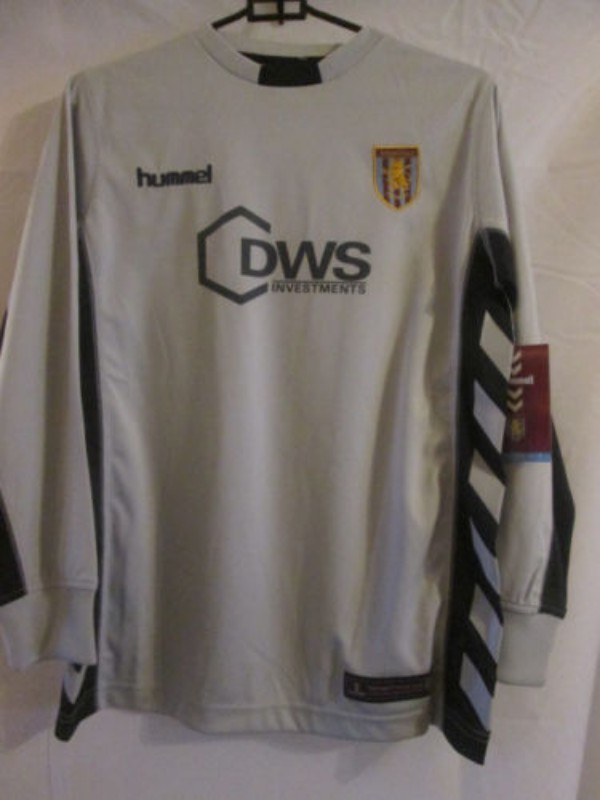 Aston Villa 2005-06 GK 1 Kit