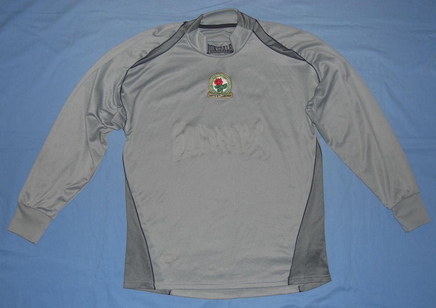 Blackburn Rovers 2005-06 GK 1 Kit