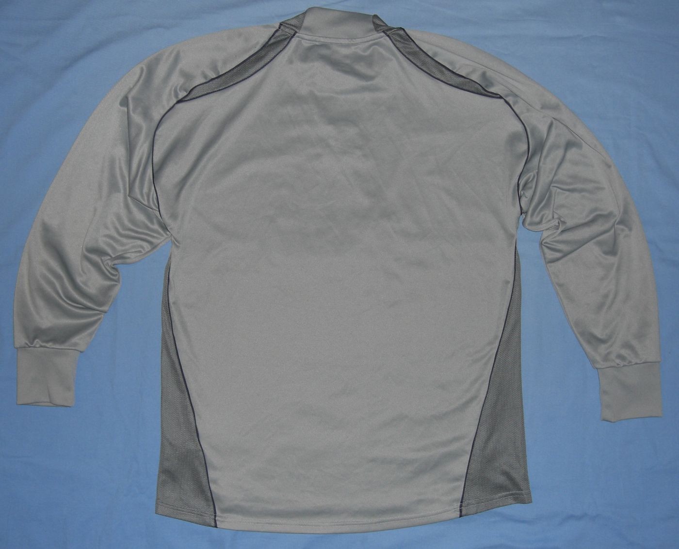 Blackburn Rovers 2005-06 GK 1 Kit