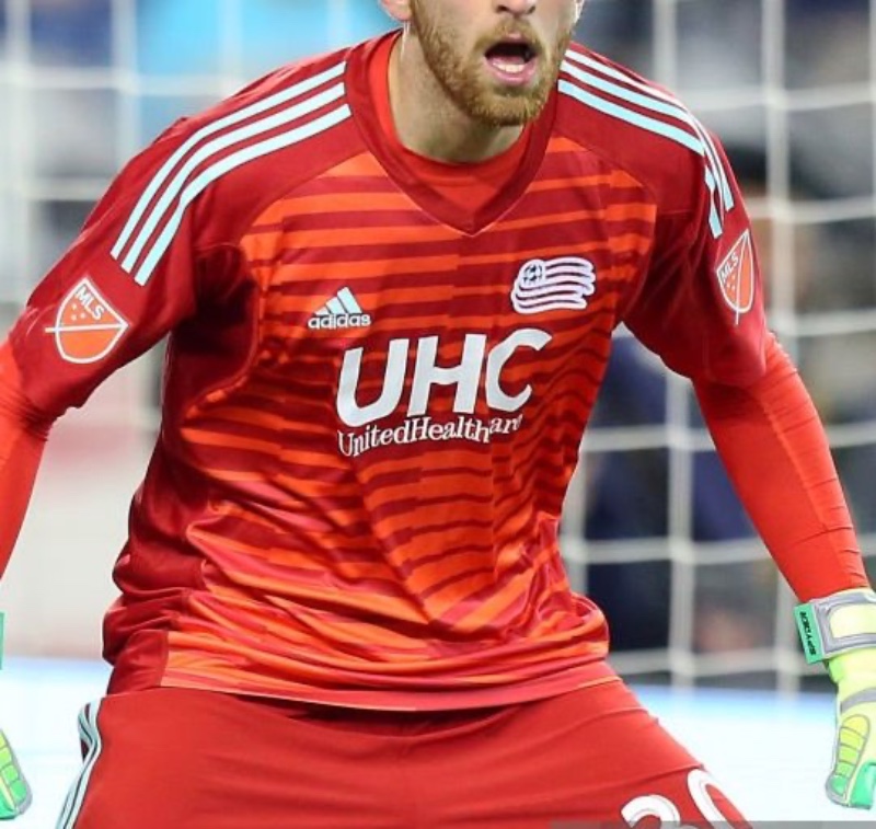 New England Revolution 2018 GK 2 Kit