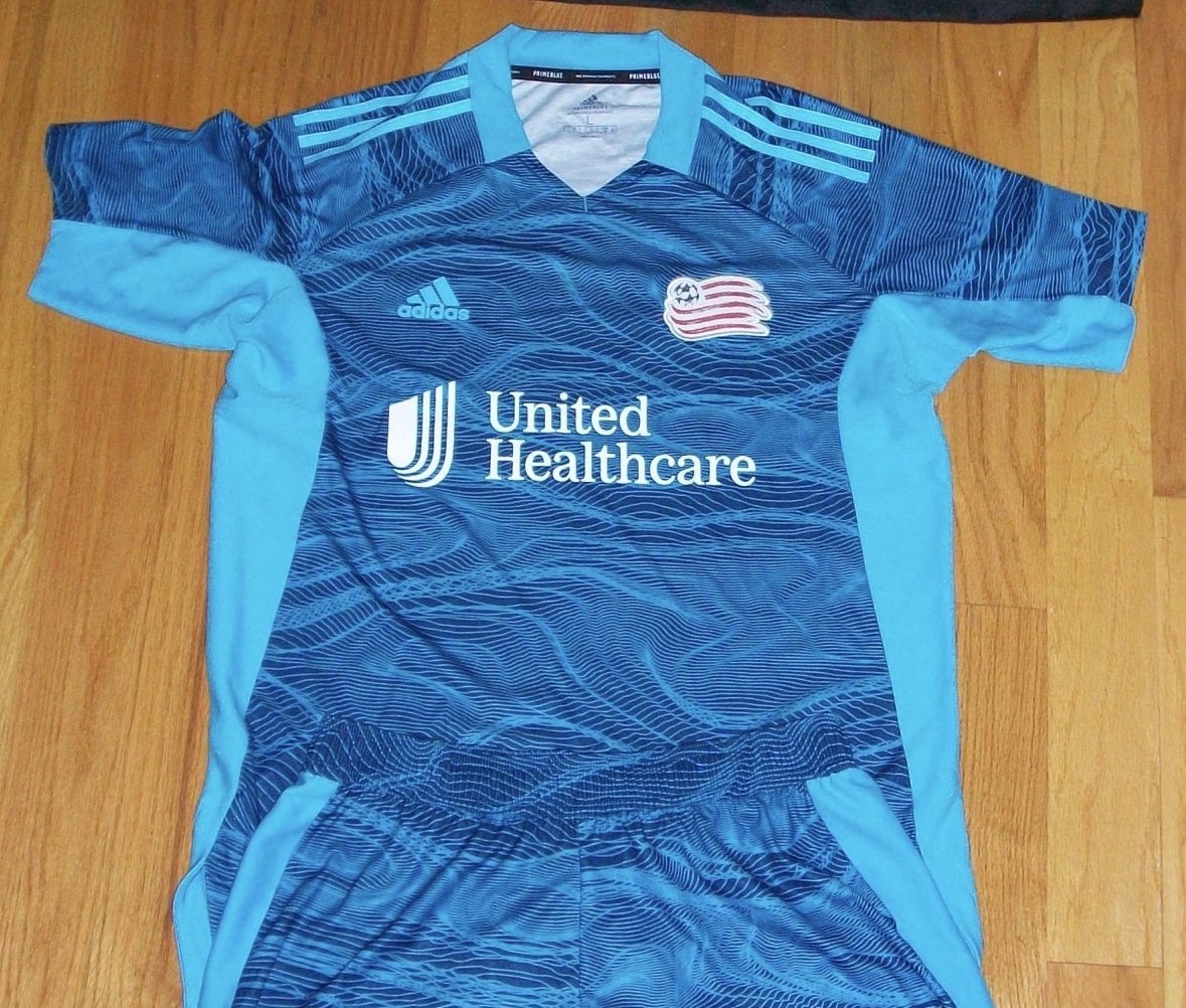 New England Revolution 2021 GK 1 Kit