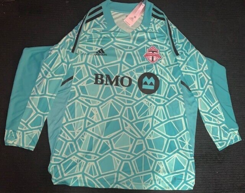 Toronto FC 2022 GK 2 Kit