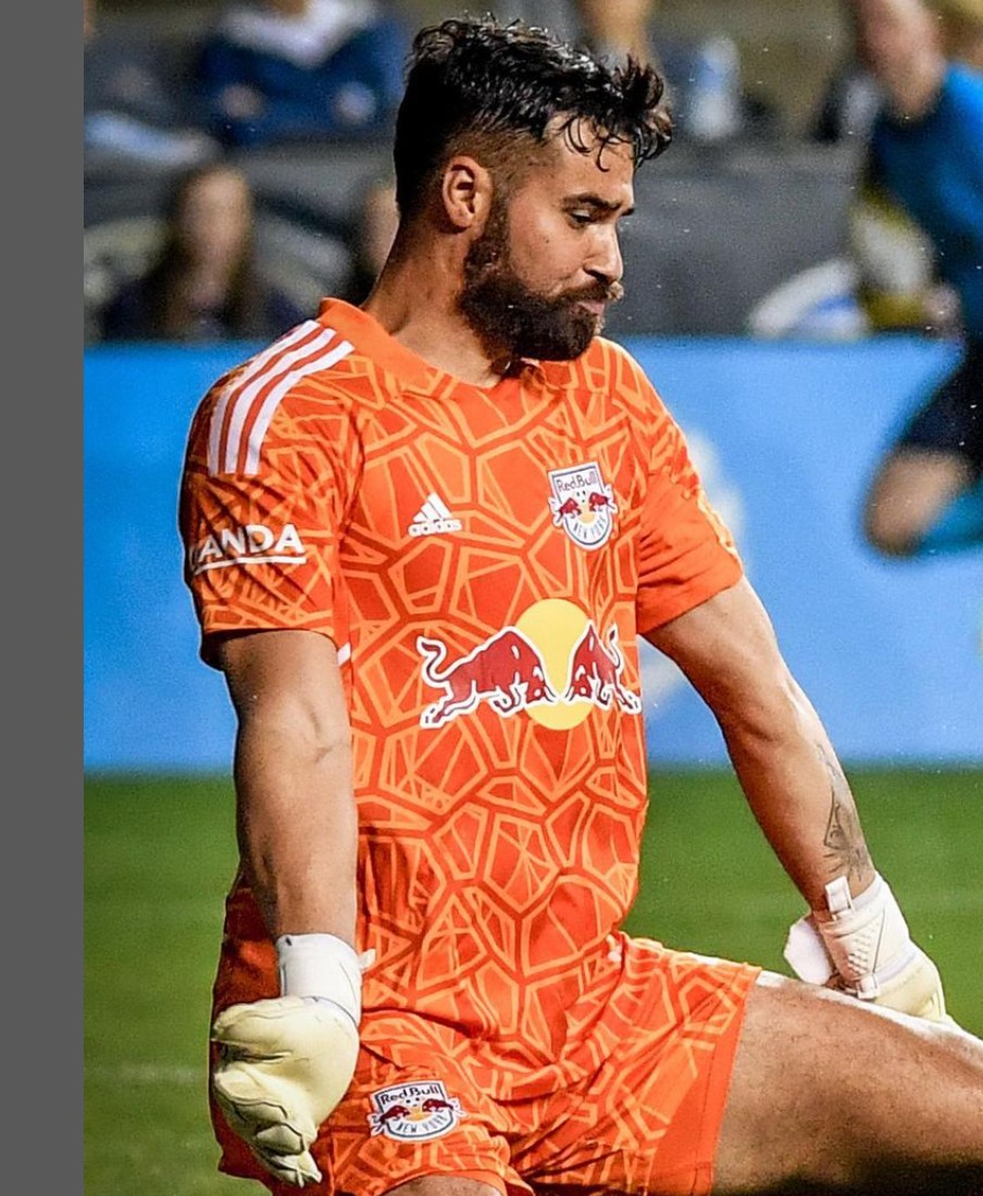 New York Red Bulls 2022 GK 2 Kit