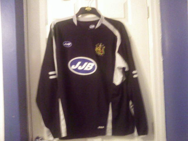 Wigan Athletic 2005-06 GK 1 Kit