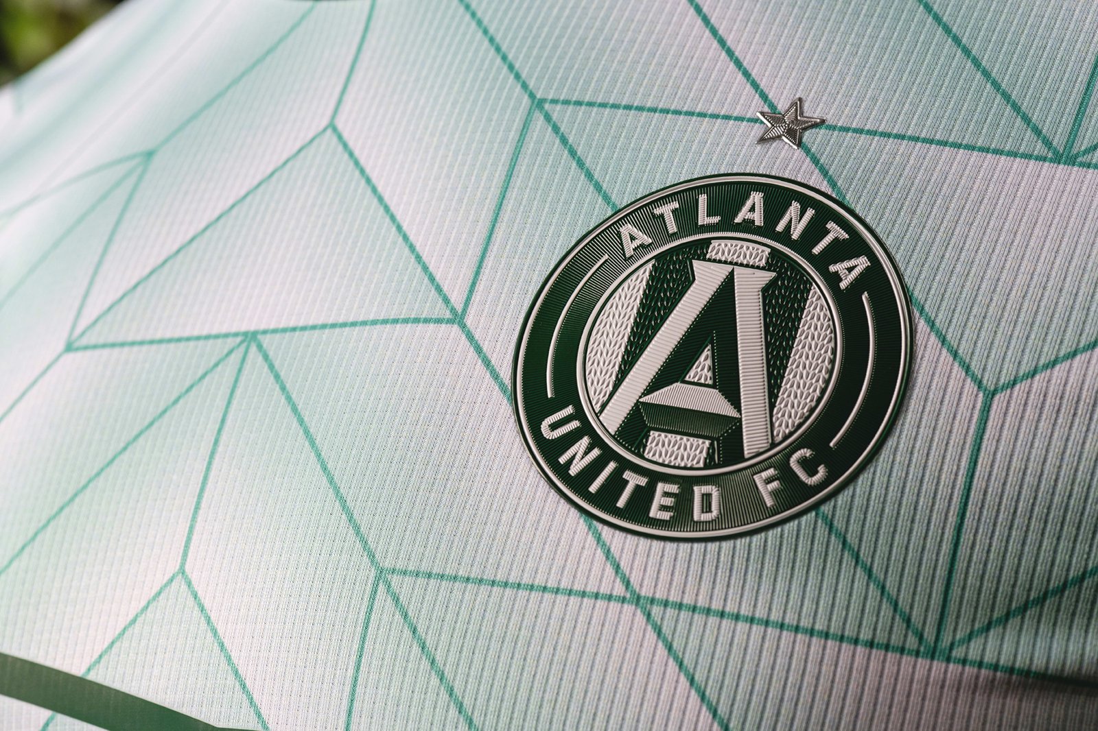Atlanta United 2022 Away Kit