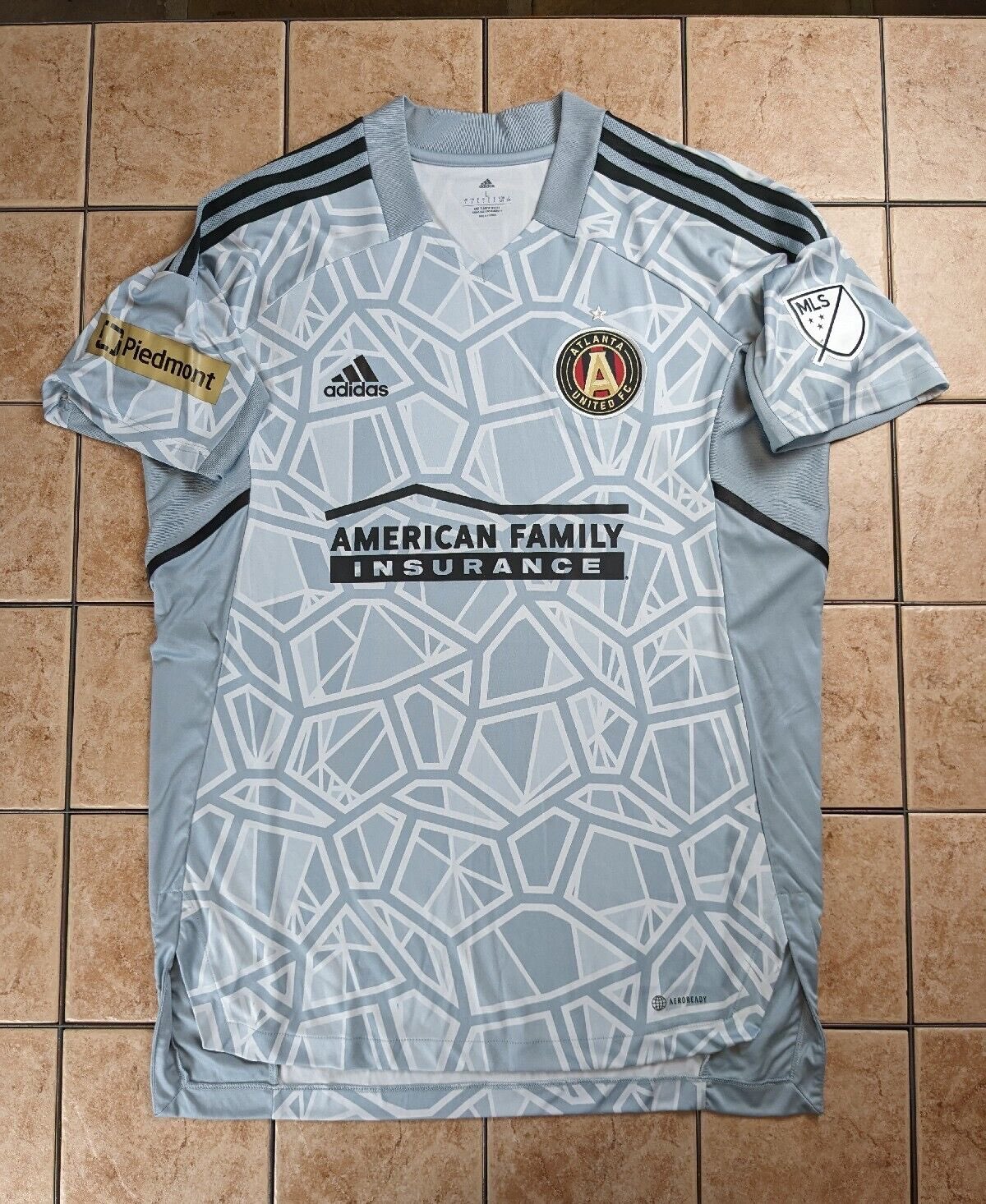 Atlanta United 2022 GK 3 Kit