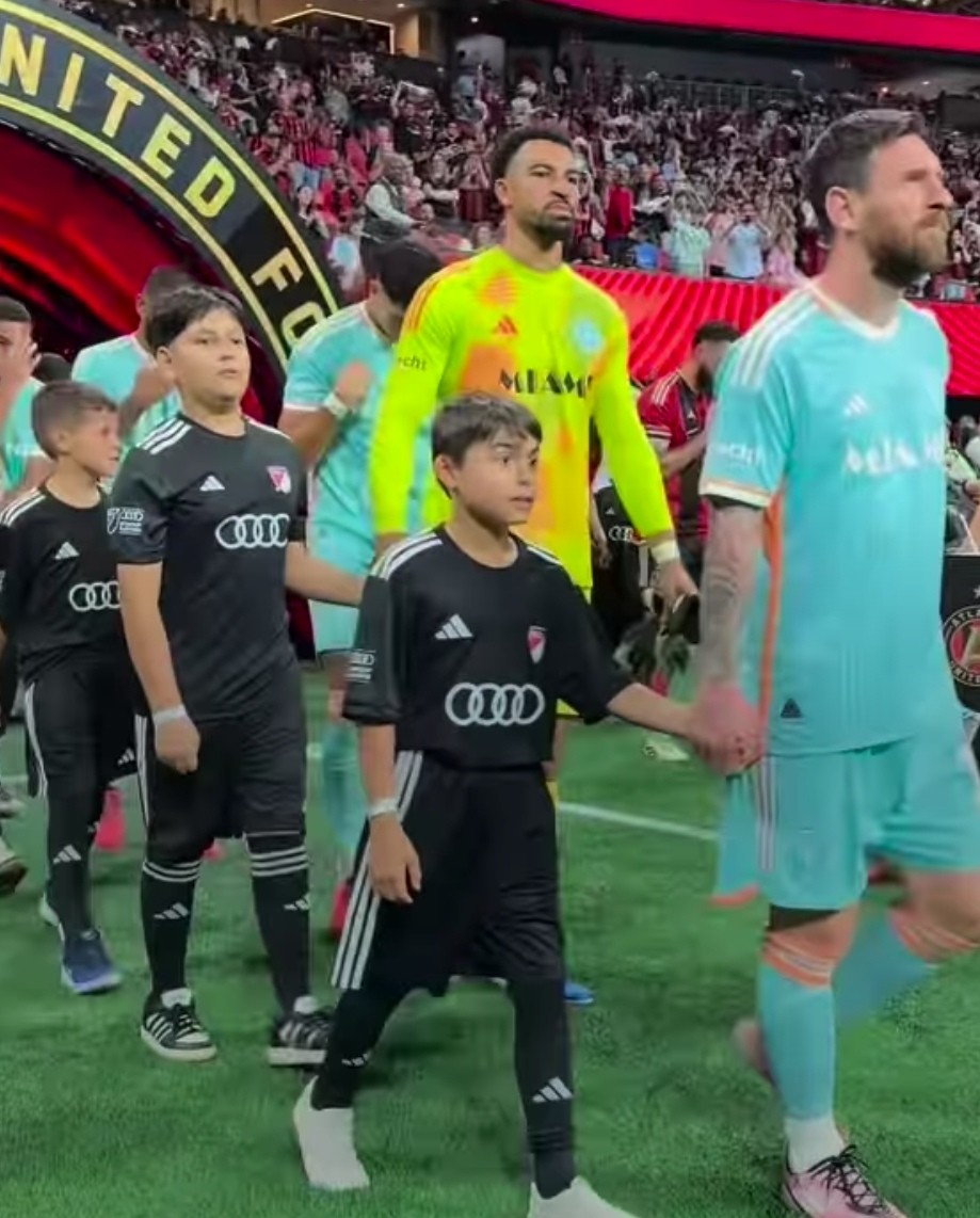 Inter Miami 2024 GK 2 V2 Kit