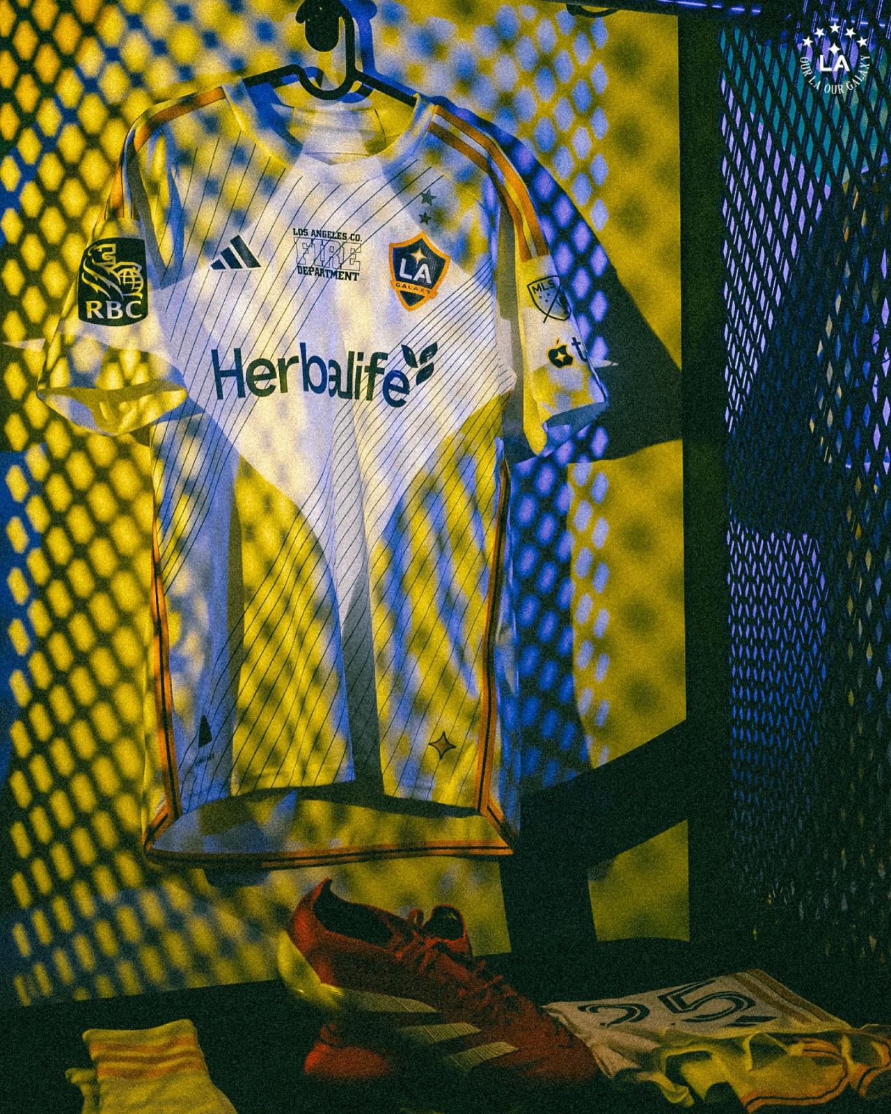 LA Galaxy 2025 Home V2 Kit