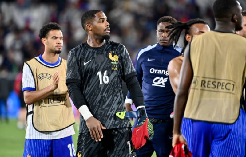 France 2024 GK 3 Kit