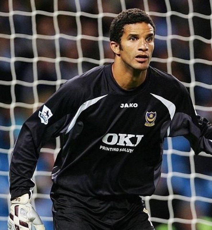 Portsmouth FC 2006-07 GK Home Kit