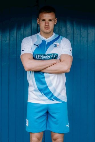 Barrow AFC 2022-23 Home Kit
