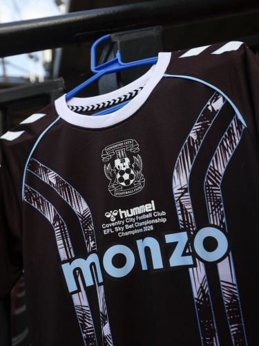 Coventry City 2025-26 Fourth V2 Kit