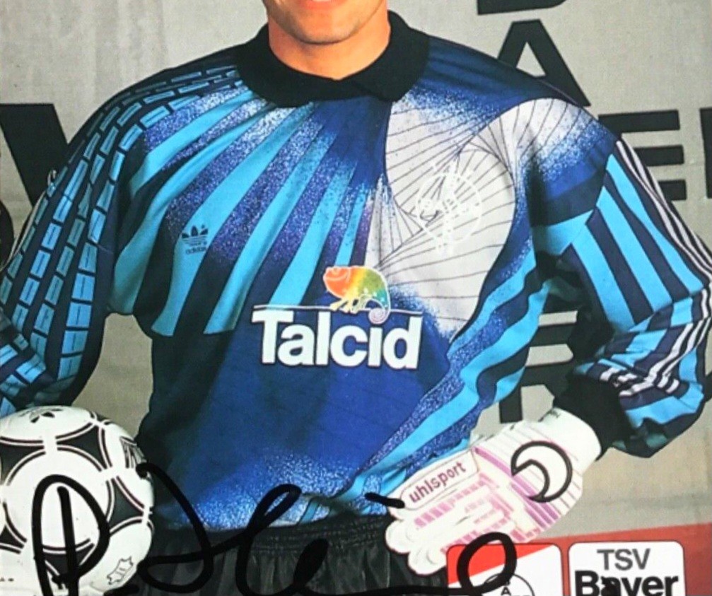 Bayer 04 Leverkusen 1991-92 GK Home Kit