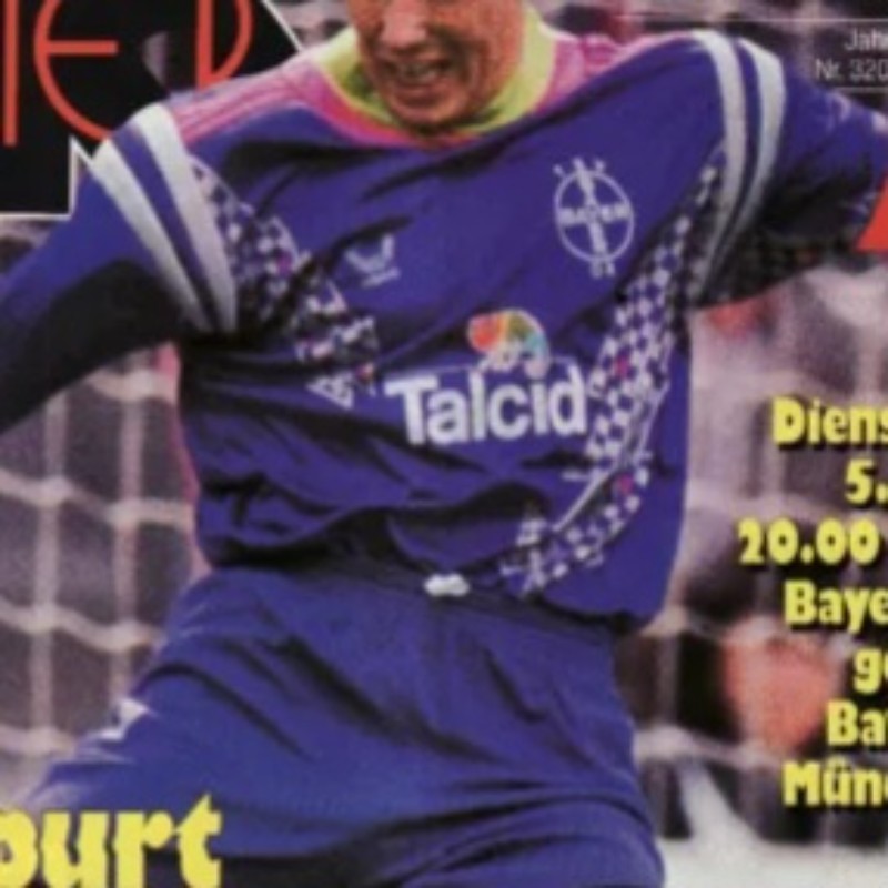 Bayer 04 Leverkusen 1991-92 GK Third Kit