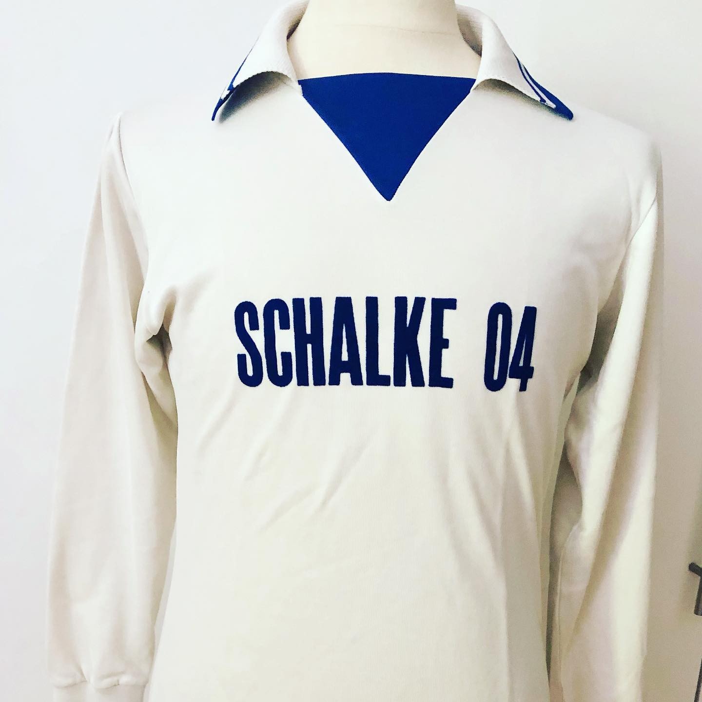Schalke 04 1978-79 Away 2 V2 Kit