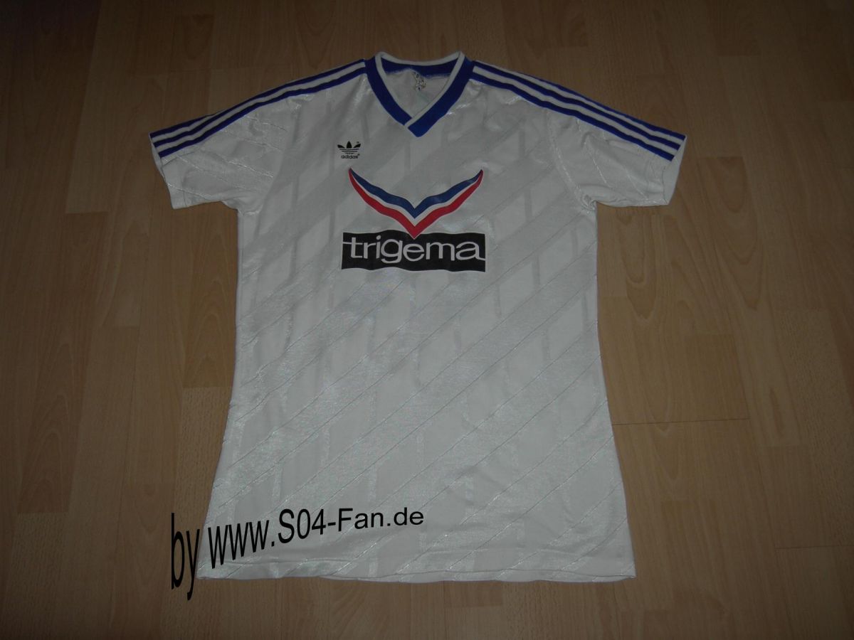 Schalke 04 1982-83 Away Kit